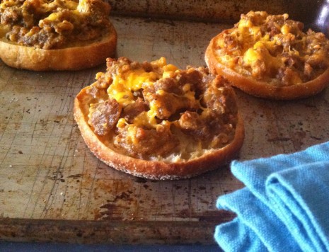 blog-english muffins with cheesy sausage